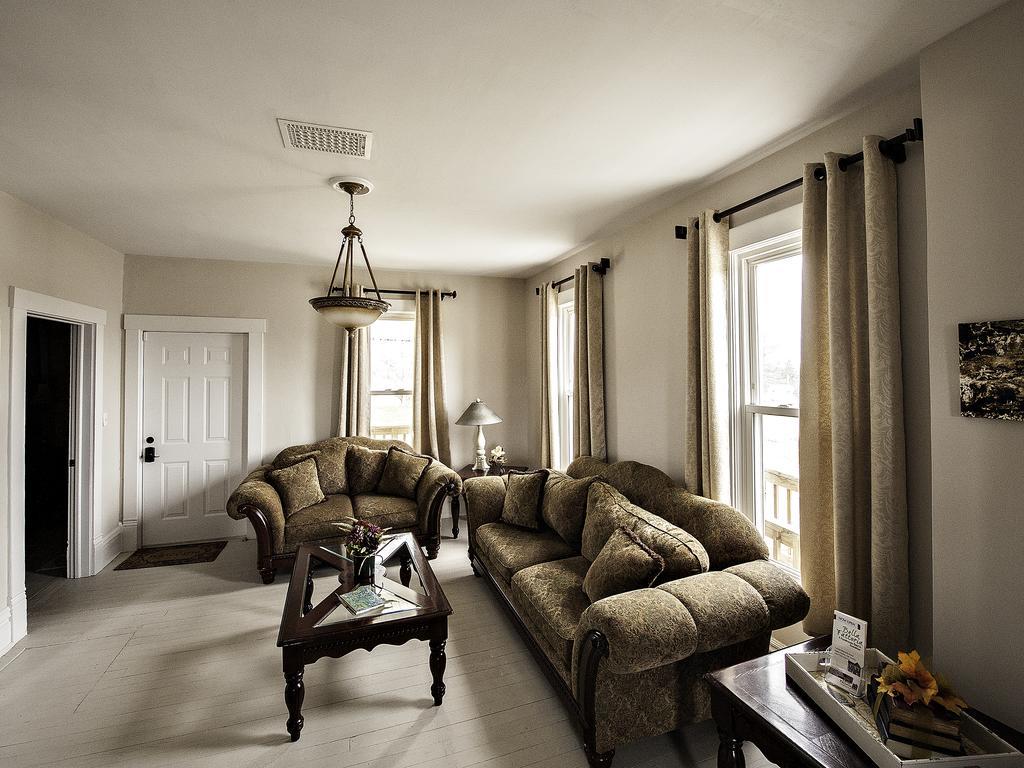 Bella Fattoria Bed And Breakfast Berlin Center ภายนอก รูปภาพ