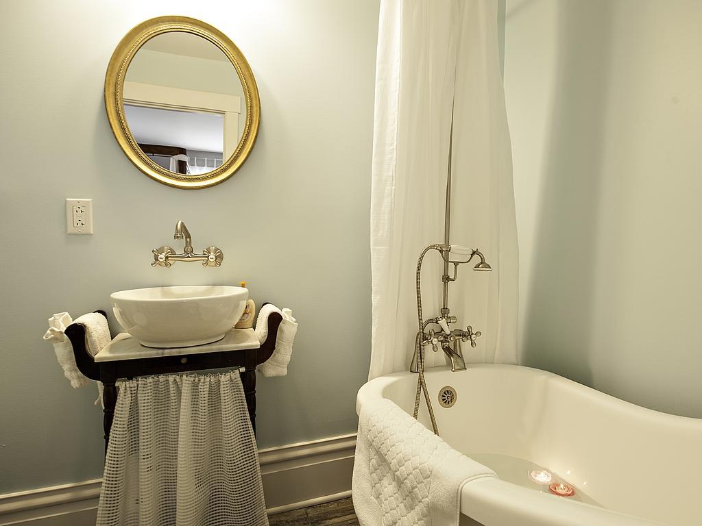 Bella Fattoria Bed And Breakfast Berlin Center ภายนอก รูปภาพ